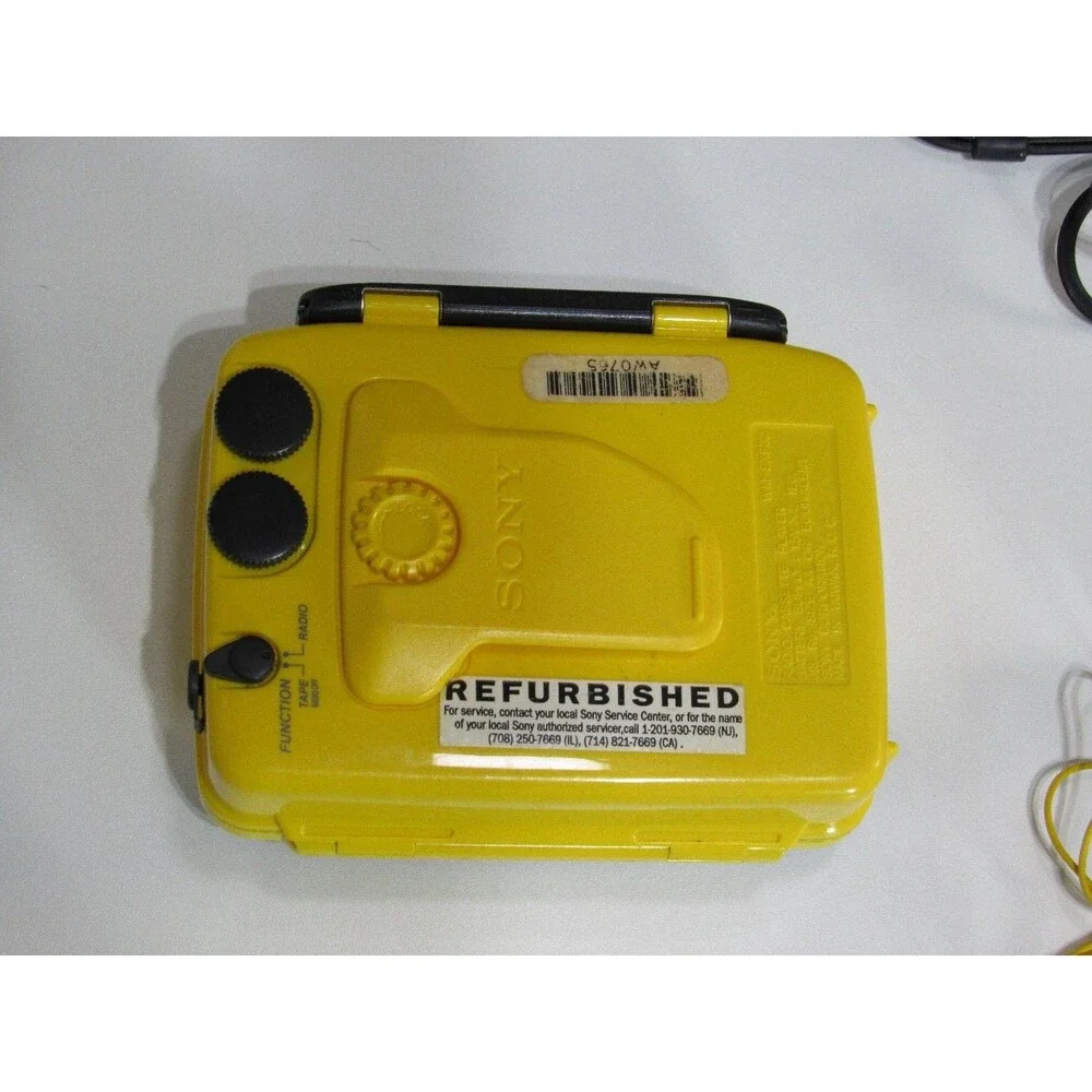 Sony Walkman WM-SXF32 Yellow Gray Portable AM/FM Cassette Player & Headphones